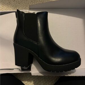 Black Heeled Boots
